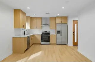 1 Bed 1 Bath Apt In Lynwood