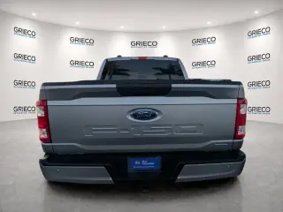 Ford F-150 2023 4x4 XL 4 puertas SuperCrew 5.5 pies. SB