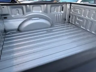 Ford F-150 2023 4x4 XL 4 puertas SuperCrew 5.5 pies. SB