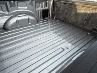 Ford F-150 2024 4x2 STX 4 puertas SuperCrew 5.5 pies. SB