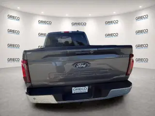 Ford F-150 2024 4x2 XLT 4 puertas SuperCrew 5.5 pies. SB