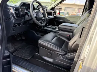 Ford F-150 2023 4x2 XL Cabina Super 4 puertas 6.5 pies SB