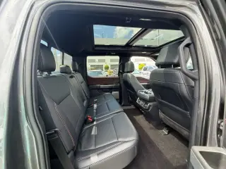 Ford F-150 2021 4x4 XL 4 puertas SuperCrew 5.5 pies. SB