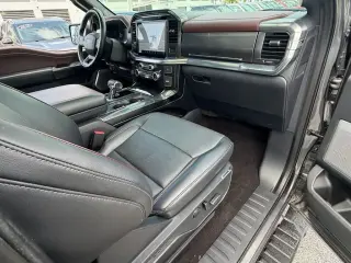 Ford F-150 2021 4x4 XL 4 puertas SuperCrew 5.5 pies. SB