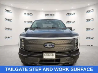 Ford F-150 Lightning 2025 AWD XLT 4 puertas SuperCrew 5.5 pies. SB