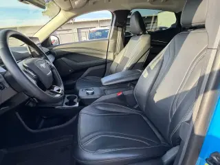 Ford Mustang Mach-E 2023 Premium 4p SUV