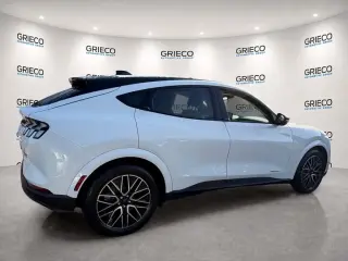 Ford Mustang Mach-E 2026 Premium 4p SUV
