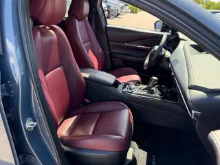Mazda CX-30 2024 AWD 2.5 S Edición Carbon 4 puertas SUV