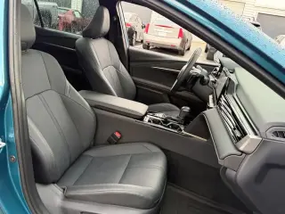 Toyota Camry 2026 SE 4dr Sedan