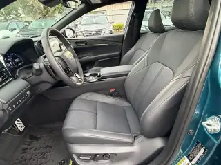 Toyota Camry 2026 SE 4dr Sedan