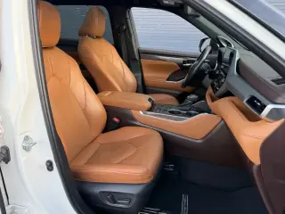 Toyota Highlander 2022 Limited 4dr SUV