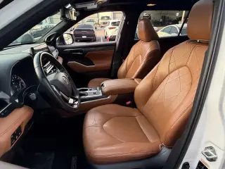 Toyota Highlander 2022 Limited 4dr SUV