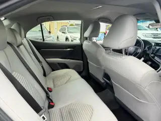 Toyota Camry 2018 SE 4p Sedán