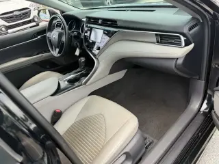 Toyota Camry 2018 SE 4p Sedán