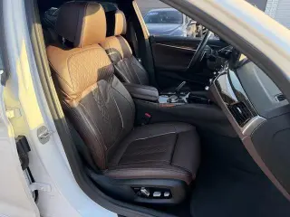 BMW Serie 5 2021 540i Sedán 4p.