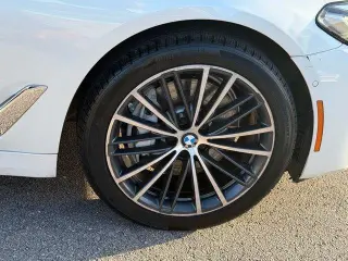 BMW Serie 5 2021 540i Sedán 4p.