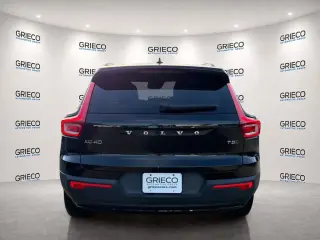 Volvo XC40 2021 AWD T5 R-Design 4p SUV