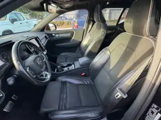 Volvo XC40 2021 AWD T5 R-Design 4p SUV