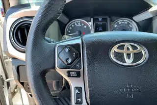 Toyota Tacoma 2022 4x2 TRD Sport 4 puertas Doble Cabina 6.1 pies LB