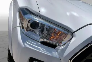 Toyota Tacoma 2022 4x2 TRD Sport 4 puertas Doble Cabina 6.1 pies LB