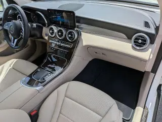 Mercedes-Benz GLC 2022 GLC 300 4p SUV