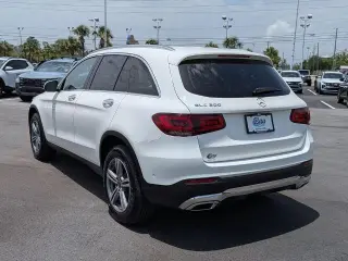 Mercedes-Benz GLC 2022 GLC 300 4p SUV