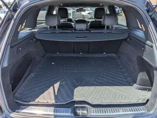 Mercedes-Benz GLC 2017 GLC 300 SUV de 4 puertas