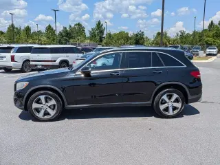 Mercedes-Benz GLC 2017 GLC 300 SUV de 4 puertas