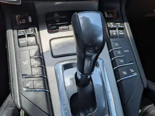 Porsche Cayenne 2016 AWD GTS SUV de 4 puertas