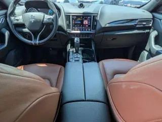 Maserati Levante 2022 AWD GT SUV de 4 puertas