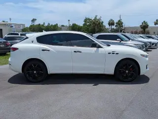 Maserati Levante 2022 AWD GT SUV de 4 puertas