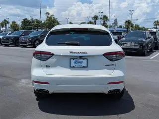 Maserati Levante 2022 AWD GT SUV de 4 puertas