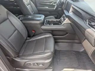 GMC Yukon 2021 4x4 Denali 4p SUV