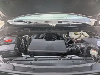 GMC Yukon 2021 4x4 Denali 4p SUV