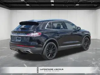 Lincoln Nautilus 2023 AWD Reserve 4dr SUV