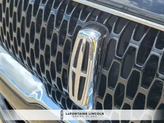 Lincoln Nautilus 2023 AWD Reserve 4dr SUV