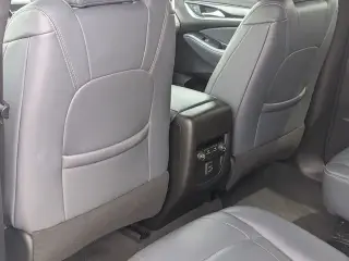 Buick Enclave 2023 Essence 4p Crossover