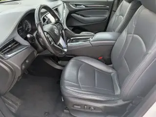 Buick Enclave 2023 Essence 4p Crossover