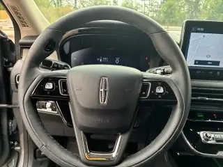 Lincoln Corsair 2024 AWD Premiere 4dr SUV