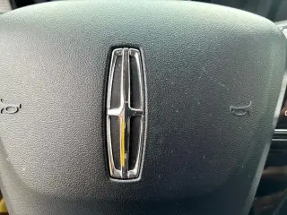 Lincoln Corsair 2024 AWD Premiere 4dr SUV