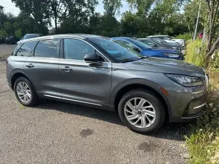 Lincoln Corsair 2024 AWD Premiere 4dr SUV