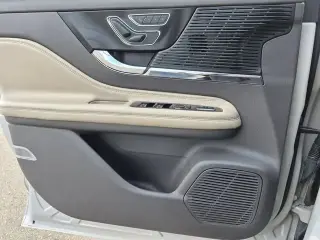 Lincoln Corsair 2022 AWD Reserve 4dr SUV