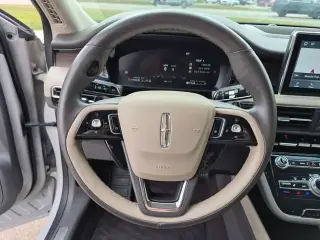 Lincoln Corsair 2022 AWD Reserve 4dr SUV