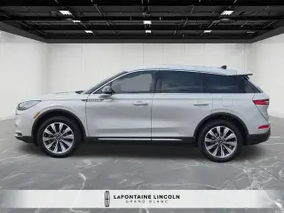 Lincoln Corsair 2022 AWD Reserve 4dr SUV