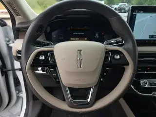 Lincoln Corsair 2024 AWD Reserve 4p SUV
