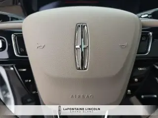 Lincoln Corsair 2024 AWD Reserve 4p SUV