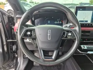 Lincoln Corsair 2023 AWD Reserve 4dr SUV