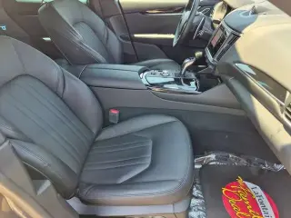 Maserati Levante 2023 AWD Modena 4p SUV
