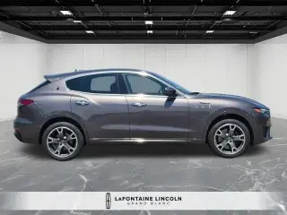 Maserati Levante 2023 AWD Modena 4p SUV