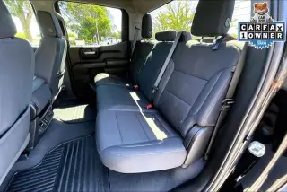Chevrolet Silverado 1500 2025 4x4 Custom 4 puertas Cabina Crew 5.8 pies. SB